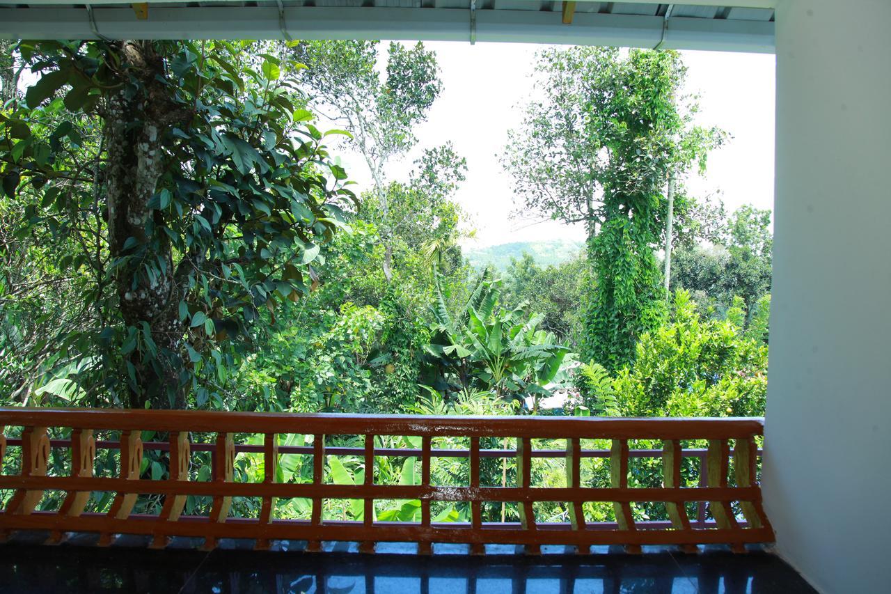 Spice Valley Home Stay & Tree House Munnar Exterior photo